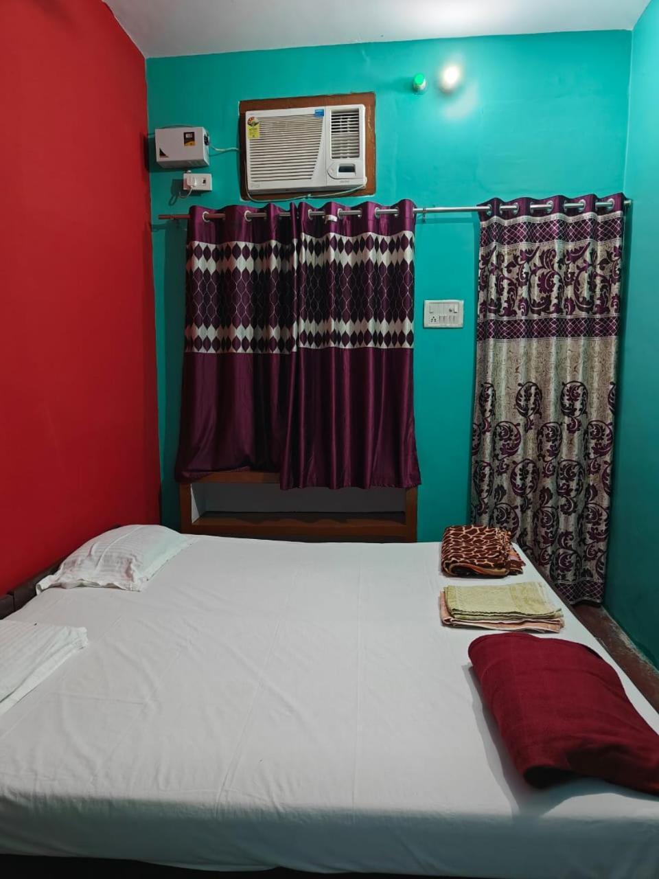 Vishnu Rest House Varanasi Dış mekan fotoğraf